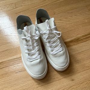 Sam Edelman Poppy Lace-Up Sneaker